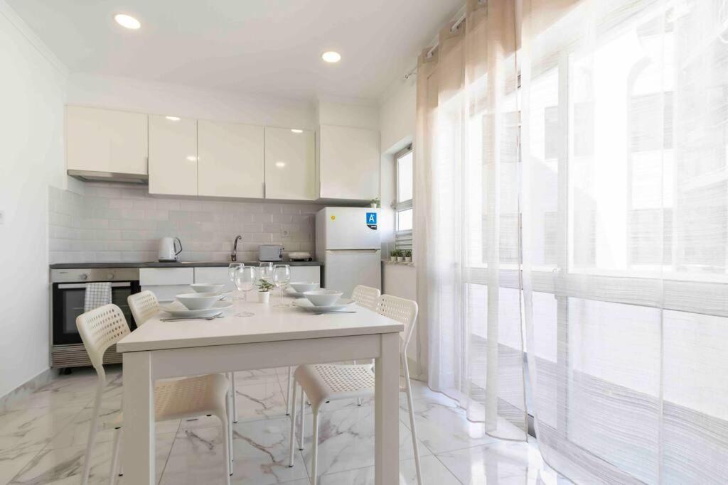 Modern Apartment Beach View Armação de Pêra 外观 照片