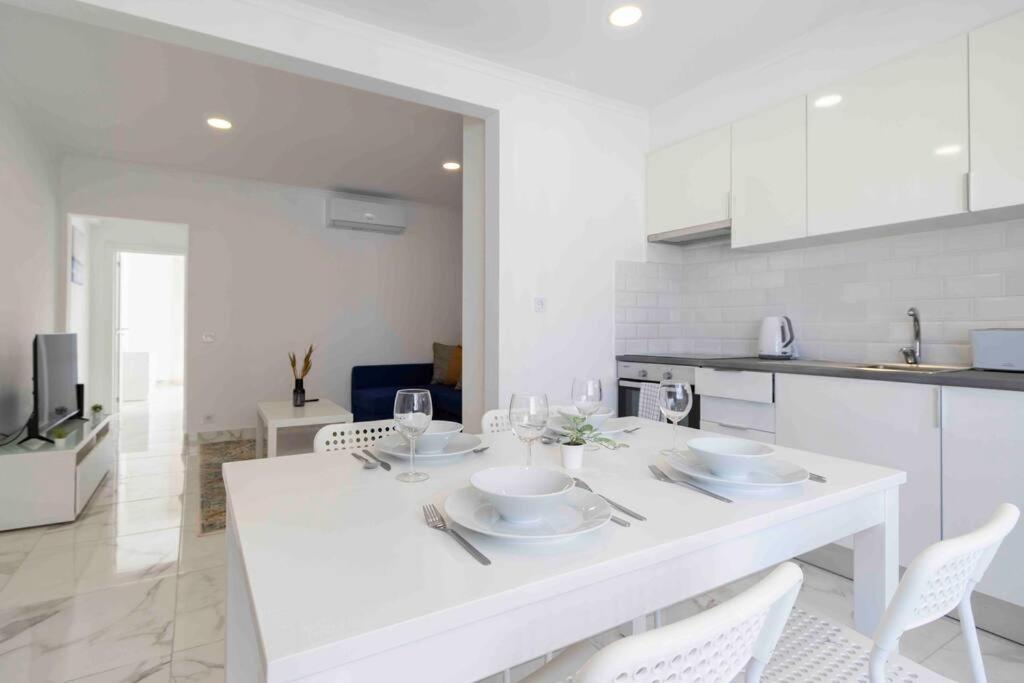 Modern Apartment Beach View Armação de Pêra 外观 照片